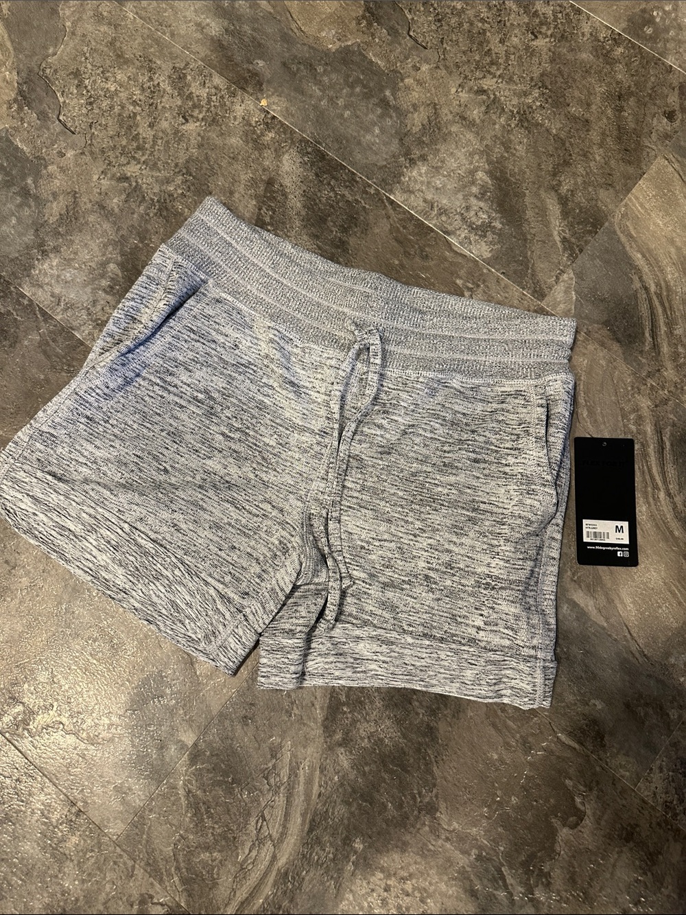 90 Degree By Reflex Heathered Light Gray Athletic Shorts